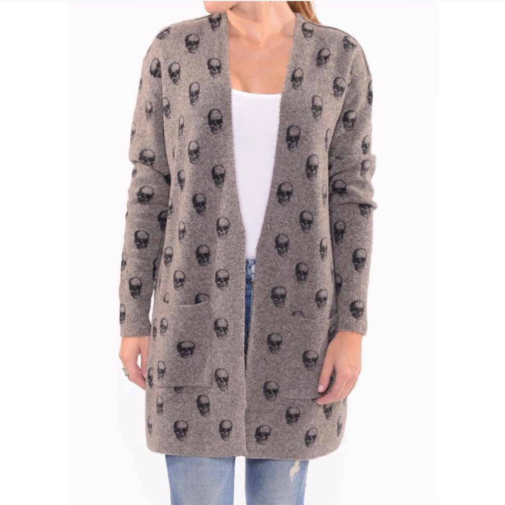 Skull Cashmere Gray Skull Pattern Cardigan